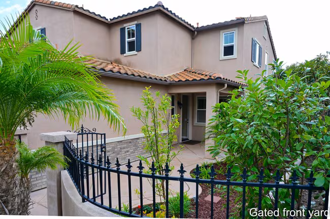 1167 Vista Pointe Blvd Oceanside, CA 92057 photo 3