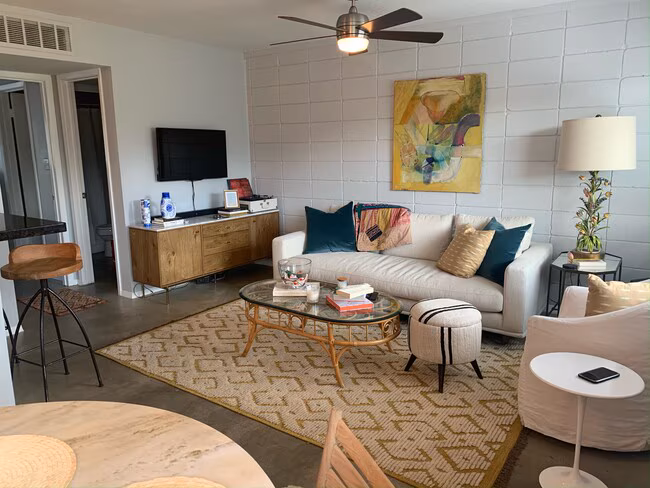 1202 Newning Ave Austin, TX 78704 photo 2