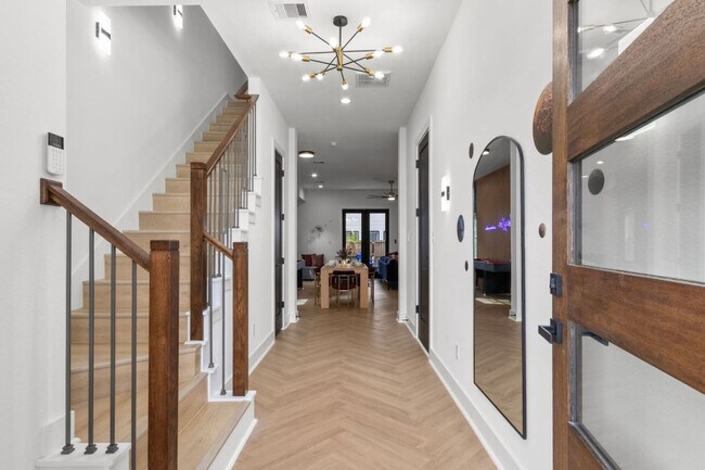 4117 Shelby Cir B photo 5