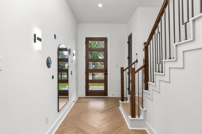 4117 Shelby Cir B photo 4
