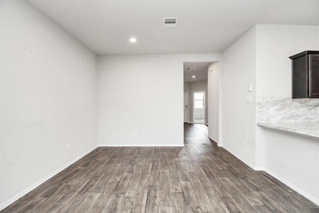 21307 Montclair Valley Way, Katy, TX 77449 photo 3