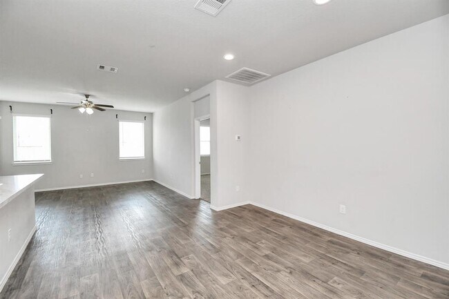 21307 Montclair Valley Way, Katy, TX 77449 photo 4