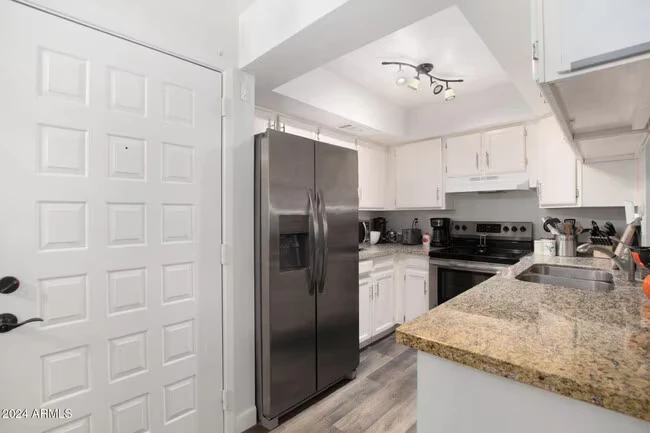 540 N May Mesa, AZ 85201 photo 5