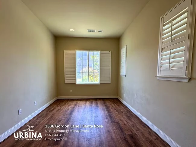 1386 Gordon Ln Santa Rosa, CA 95404 photo 3