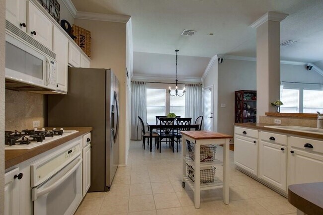 6430 Plantation Ln Frisco, TX 75035 photo 3