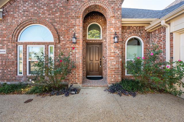6605 Baycrest Cir Sachse, TX 75048 photo 3