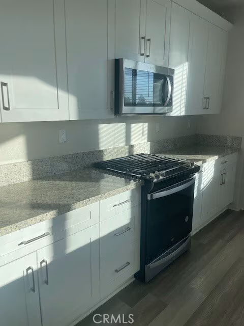 31751 Woodbank Wy Winchester, CA 92596 photo 3