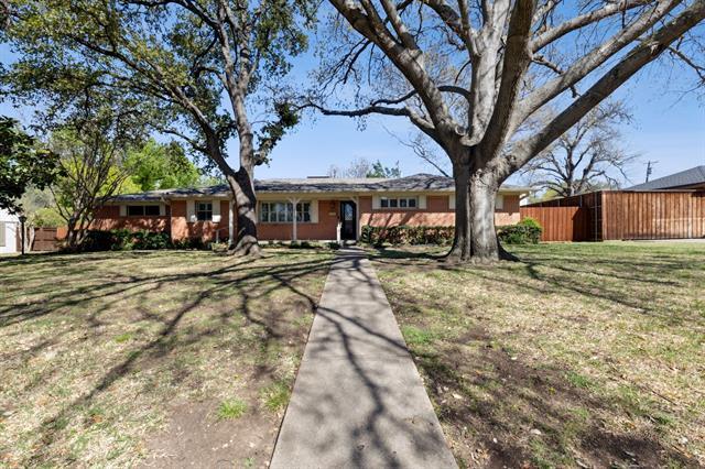 10510 Gooding Drive, Dallas, TX 75229 photo 2