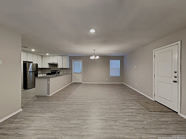 13800 Bellows Path San Antonio, TX 78253 photo 4