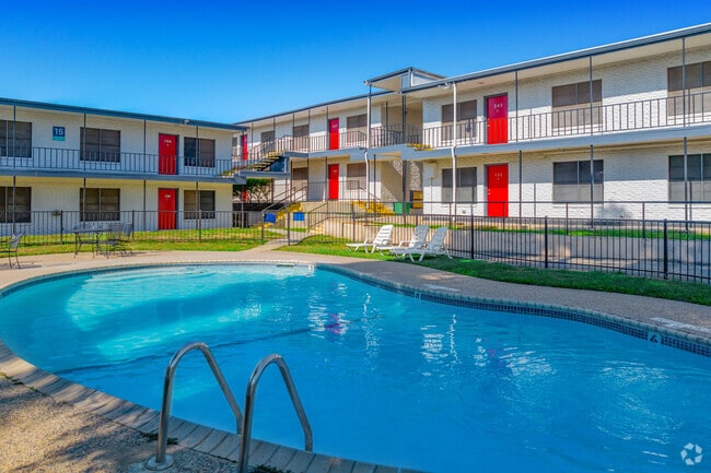 Arabella Apartments photo 2