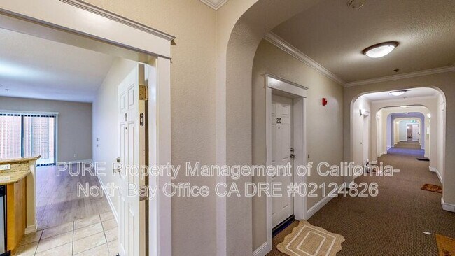 110 5th St Santa Rosa, CA 95401 photo 2