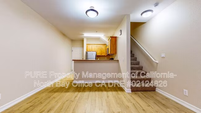 110 5th St Santa Rosa, CA 95401 photo 4