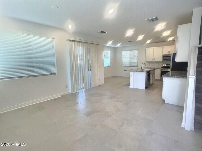 9861 E Tamery Ave Mesa, AZ 85212 photo 3