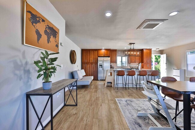 6479 Carthage St San Diego, CA 92120 photo 4