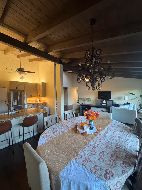 1346 Miraflores Glen, Escondido, CA 92026 photo 3