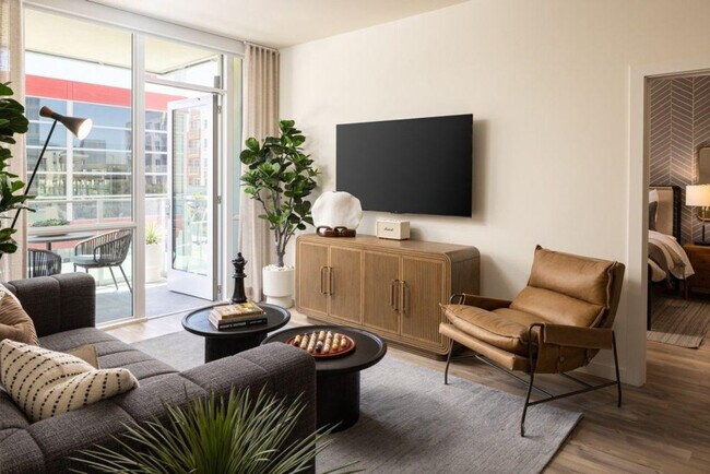 240 S Taaffe St Sunnyvale, CA 94086 photo 4