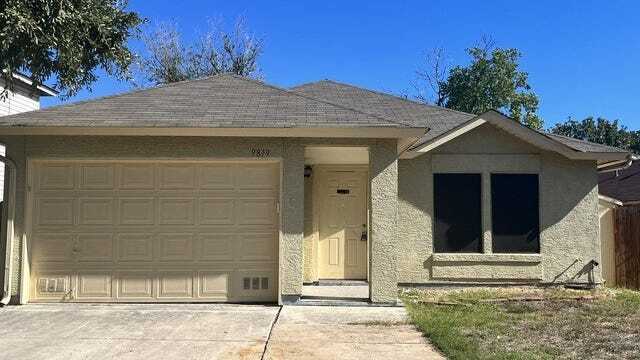 9819 Jenson Point San Antonio, TX 78251 photo 2