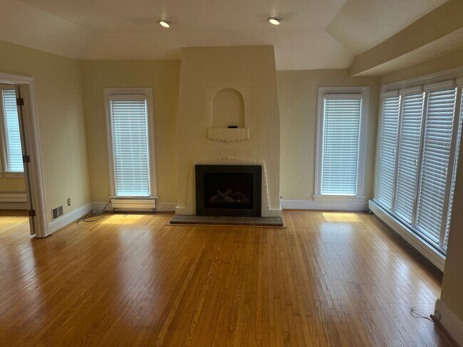 141 Juanita Way, San Francisco, CA 94127 photo 3