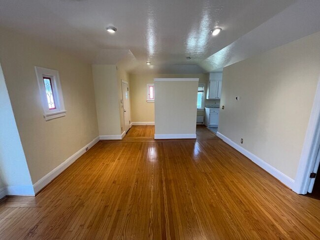 141 Juanita Way, San Francisco, CA 94127 photo 5