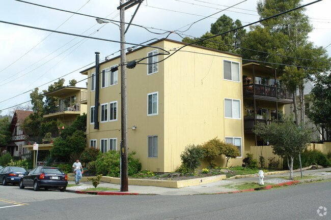1275 Bonita Ave - Berkeley photo 2