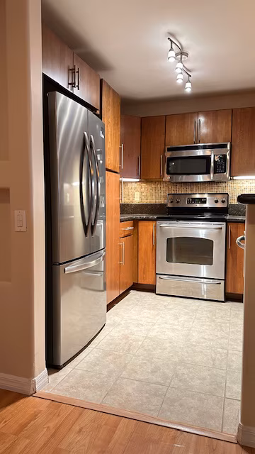 5404 Balboa Arms Dr San Diego, CA 92117 photo 3