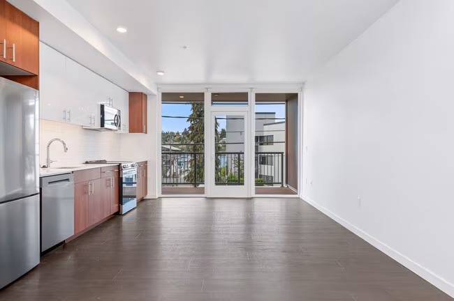 Flow Eastlake Apartments photo 5