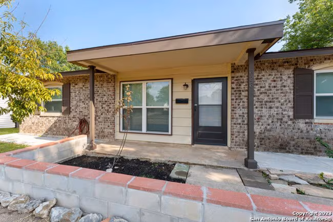 626 Aviation Ave Schertz, TX 78154 photo 3