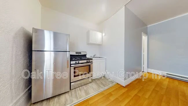 134 E 16th St Oakland, CA 94606 photo 5