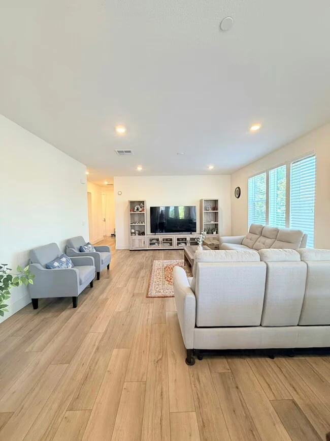 44908 Wisdom Rd Fremont, CA 94539 photo 5