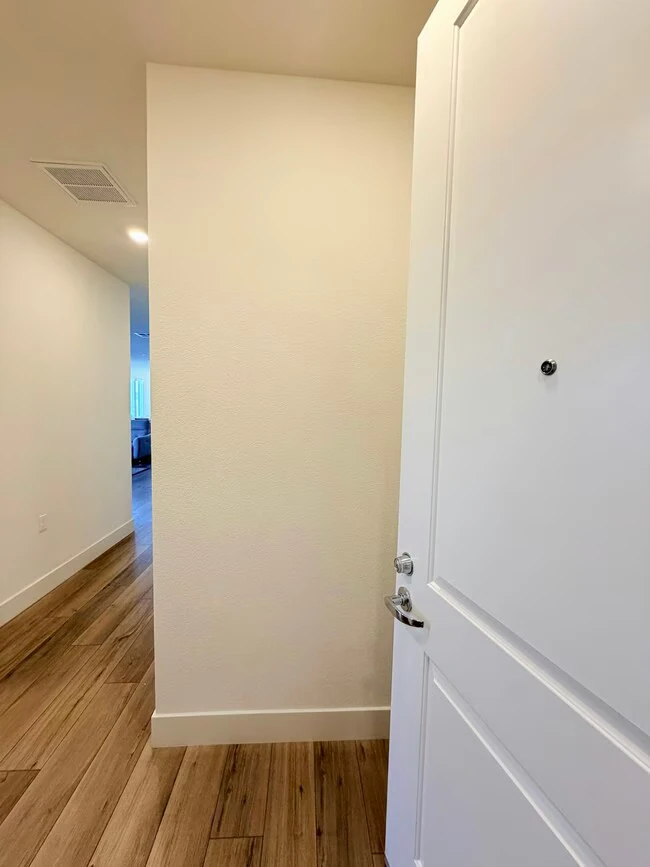 44908 Wisdom Rd Fremont, CA 94539 photo 2