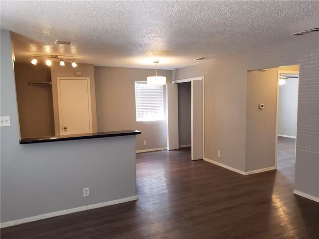 2304 Cedrick Cove, Austin, TX 78748 photo 5
