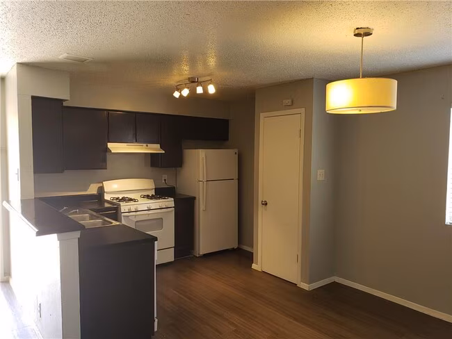 2304 Cedrick Cove, Austin, TX 78748 photo 3