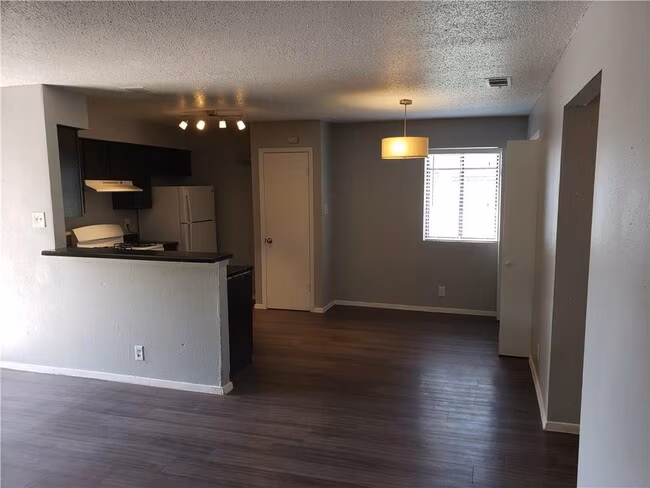 2304 Cedrick Cove, Austin, TX 78748 photo 4