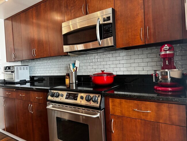 1107 1st Ave Seattle, WA 98101 photo 4