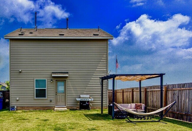 17719 Dockery Drive, Elgin, TX 78621 photo 4