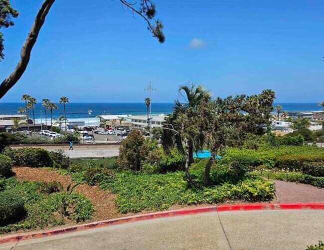 1562 Camino Del Mar Del Mar, CA 92014 photo 3
