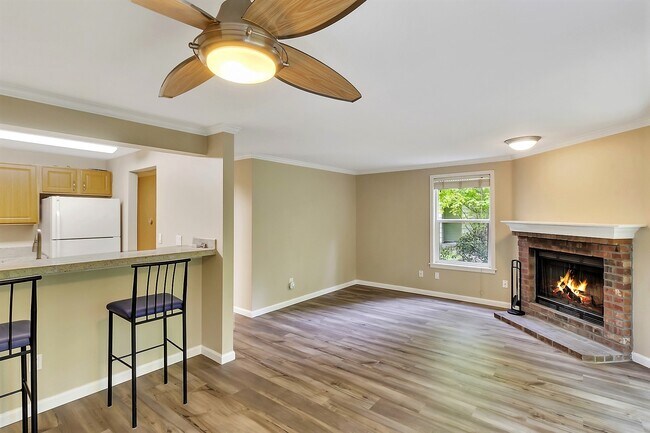 10026 NE 127th Pl Kirkland, WA 98034 photo 4