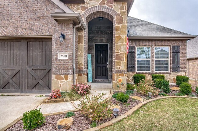 2520 Sabine Cir Royse City, TX 75189 photo 4