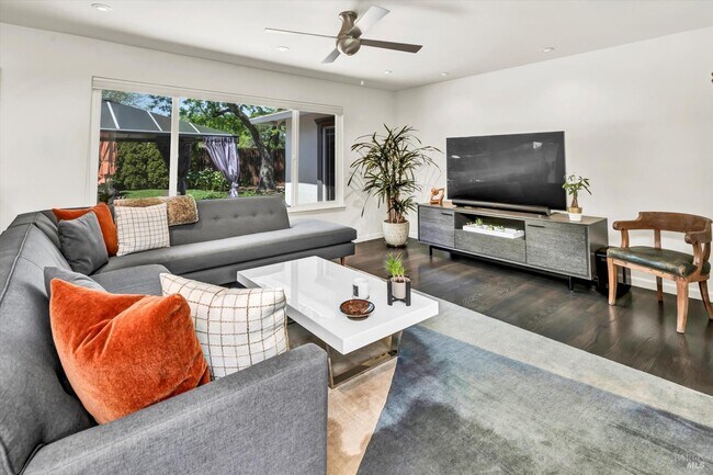 1790 McKinley Rd Napa, CA 94558 photo 5