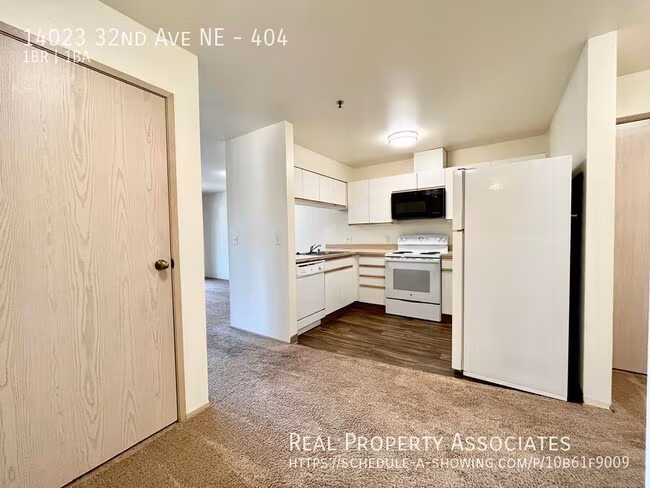 14023 32nd Ave NE Seattle, WA 98125 photo 5