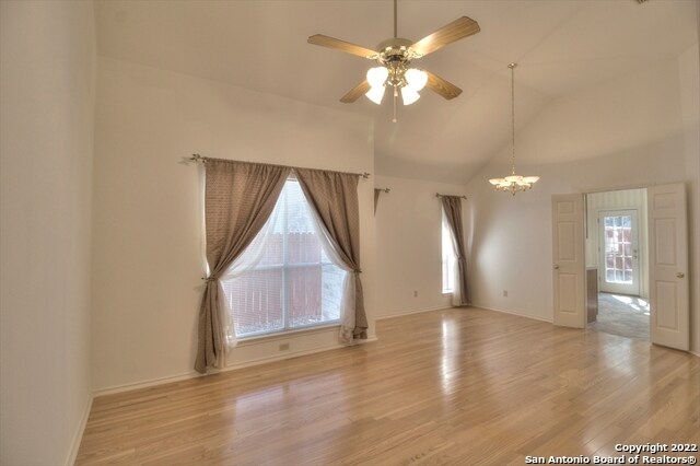 9515 Black Thorn Ln San Antonio, TX 78240 photo 3