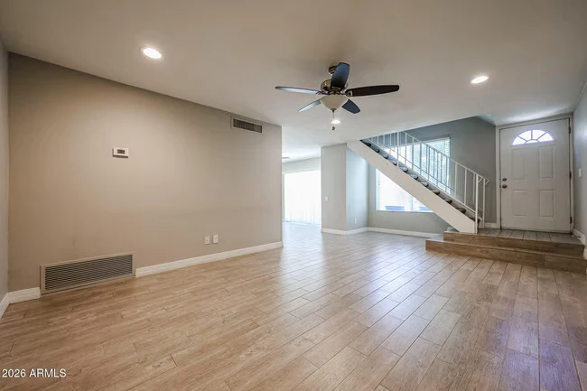 5634 S Captain Kidd Ct Tempe, AZ 85283 photo 5