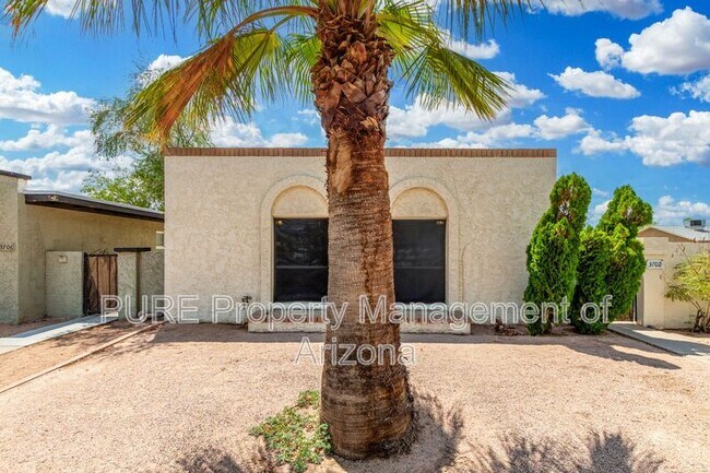 3702 S Wilson St photo 2