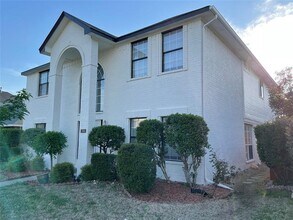 728 Fawn Valley Drive, Allen, TX 75002 photo 3