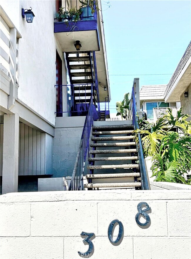 308 Avenida Granada San Clemente, CA 92672 photo 2