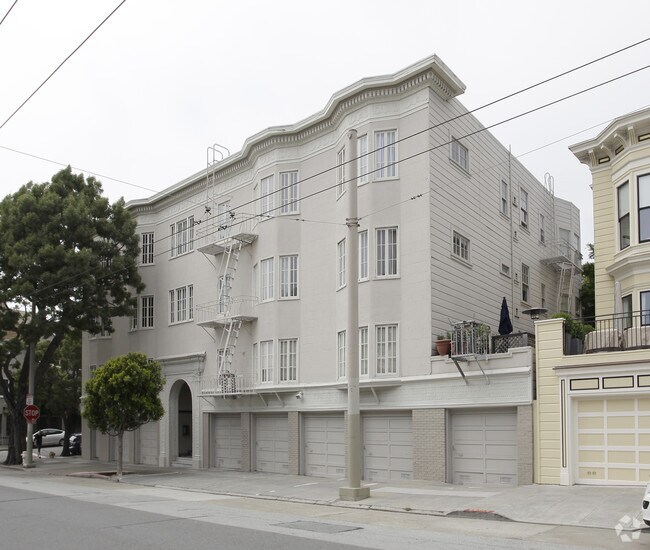 2590 Sacramento Street, San Francisco, CA 94115 photo 3