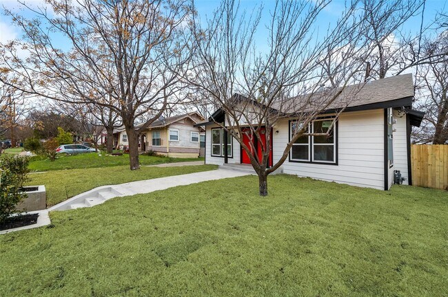 5212 Parry Ave photo 3