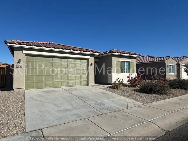670 E Emerald Dr Casa Grande, AZ 85122