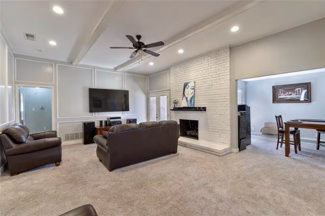 2001 Newcastle Circle, Plano, TX 75075 photo 2