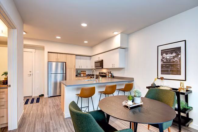 Hazel Apartments photo 4